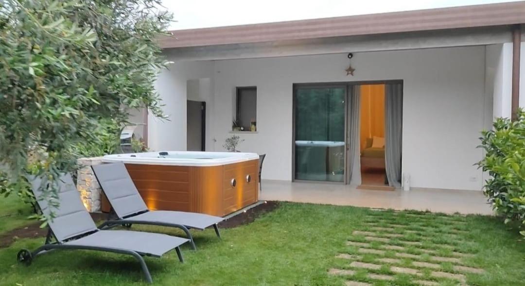 I Secolari Bed & Breakfast Sannicandro di Bari Екстериор снимка